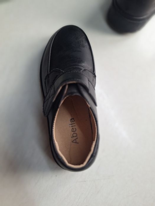 Продам туфли для мальчика