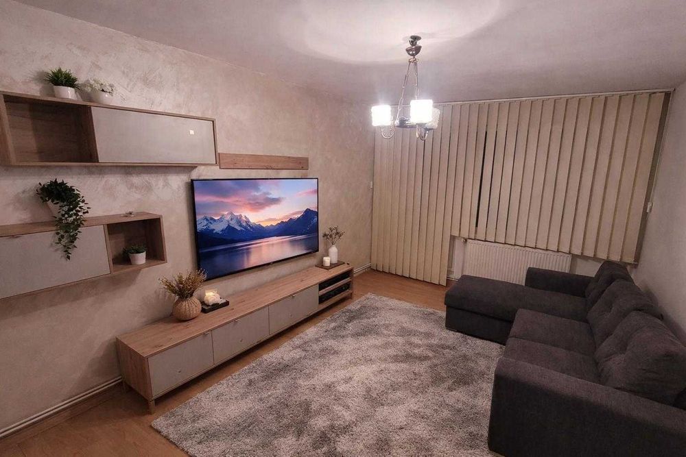 Inchiriez aparatament 3 camere Pascani