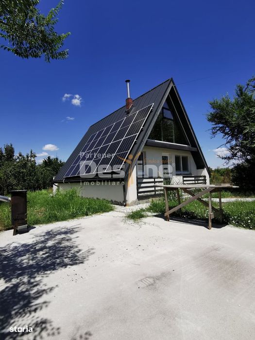 Vila in stil A-Frame, incalzire in pardoseala, panouri fotovoltaice, M