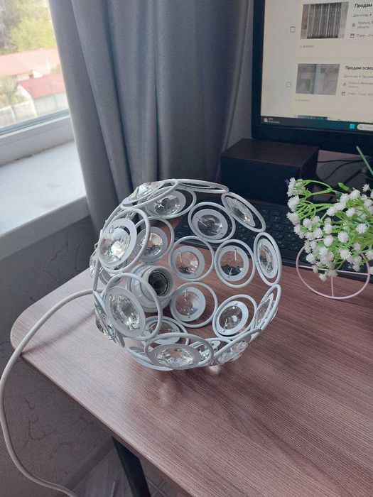 Продам красивые люстры (новые)