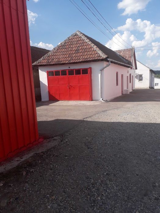 Proprietar-dau in chirie Depozit -Hala 200mp-Clujului-pret de criza