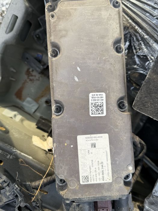 Управление за електрическа рейка Audi A6 A7 A8 C8 2018+ 4n0909144 d