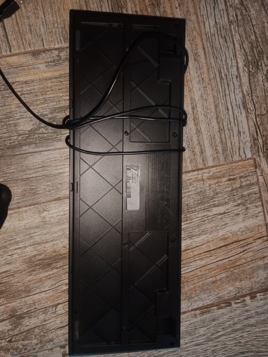 Продам клавиатуры, VGA кабели