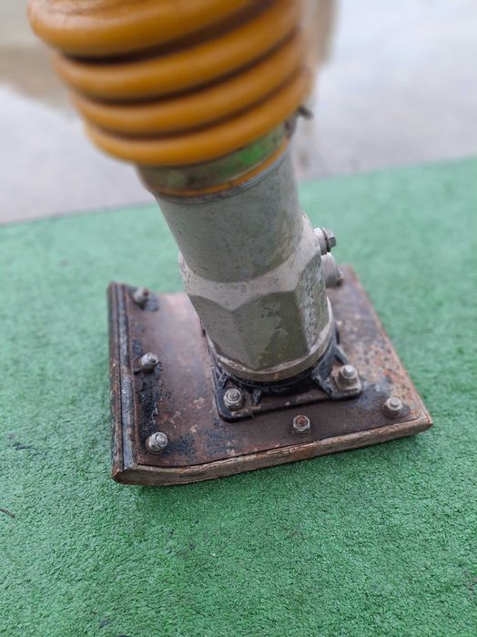 Трамбовка   Пачи крак двигател Honda