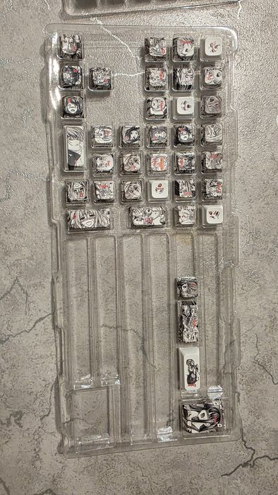 Продам Клаву и кейкапы