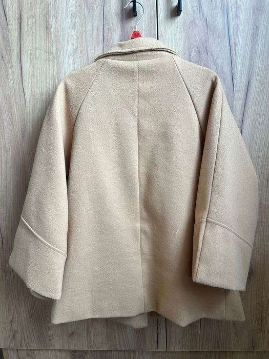 полупальто бежевое