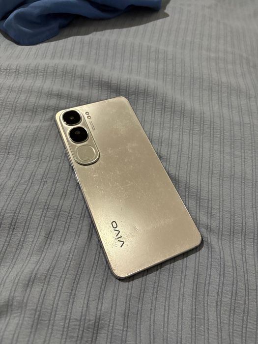 Vivo 40Lite 256гб память