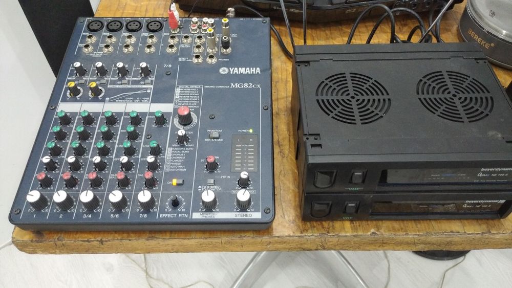 Микшер радиостанция