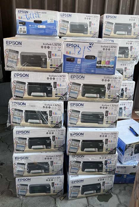Принтер цветной Epson L3250