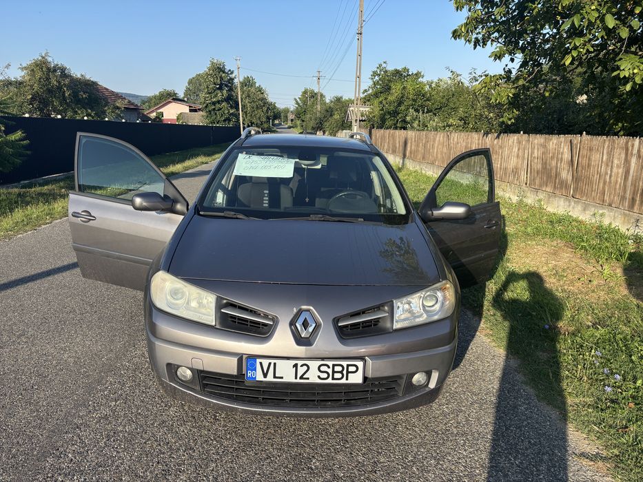 RENAULT Megane