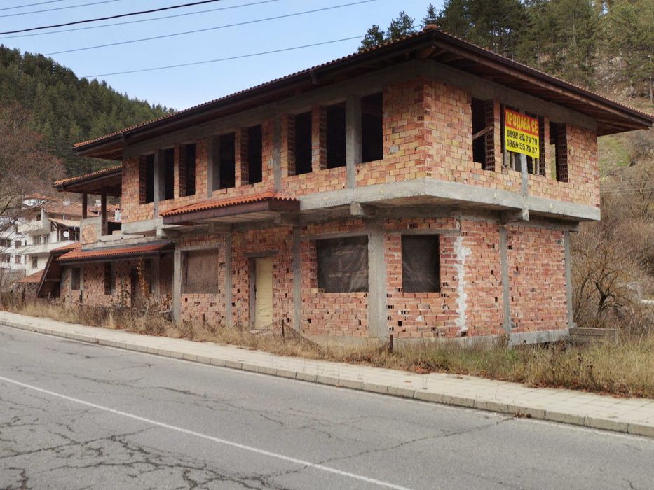 Продава се Парцел в с. Соколовци, Област Смолян - 272 кв.м за 239 €/кв.м - Снимка #1