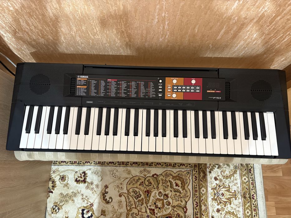 Синтезатор Yamaha PSR-F51
