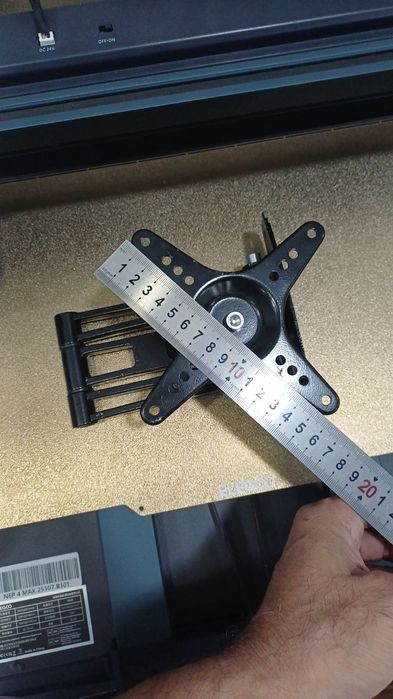 Кронштейн для монитора