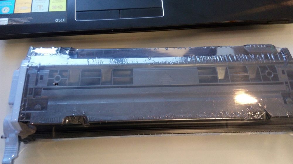 Продам картридж Q6001A