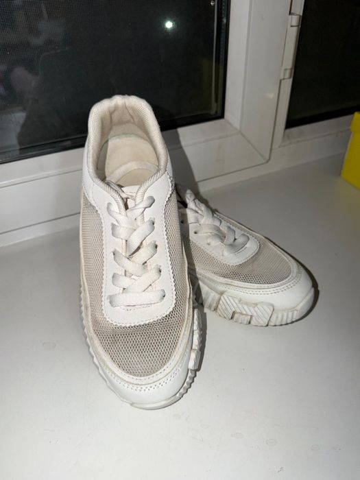 Продам Обувь женскую