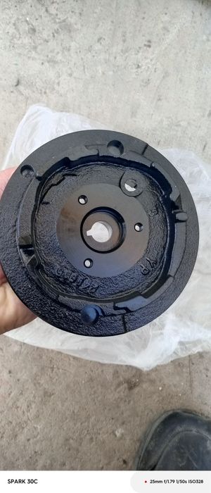 Маховик на лодочный мотор