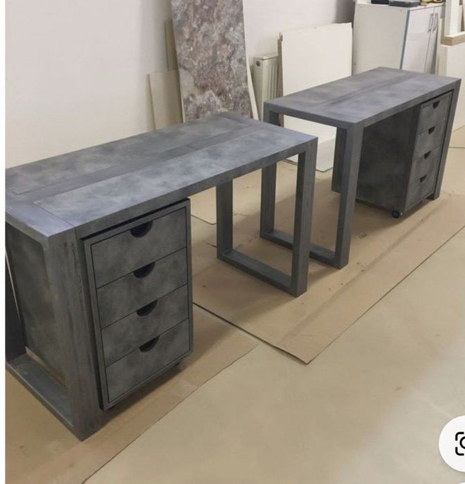 Офисный стол в стиле лофт