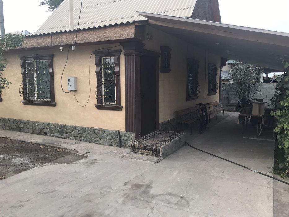 Продам дом в Восточном м/не