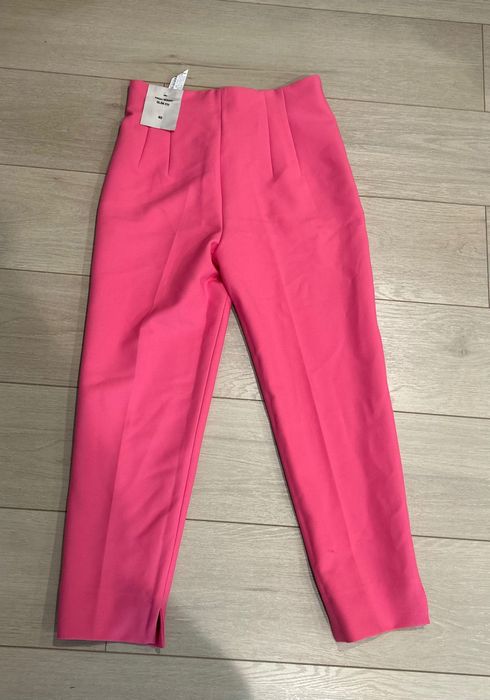 Розов панталон Zara