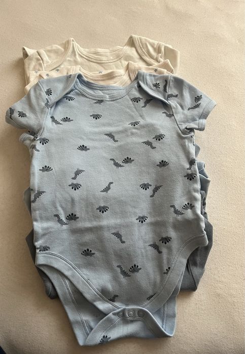 Детски бодита р-р 24/36м