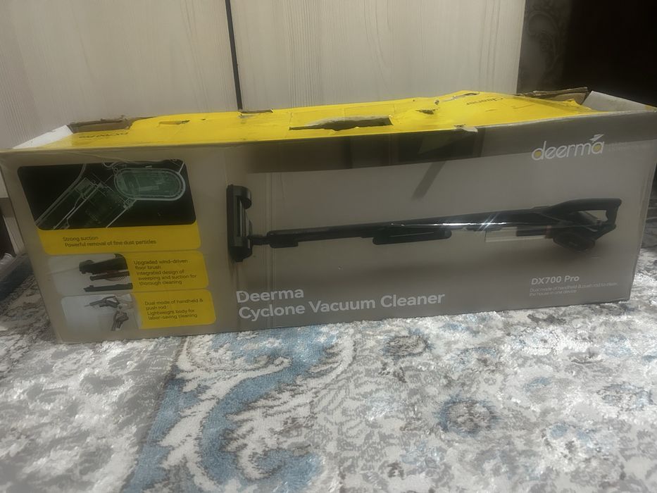 Пылесос deerma   Dx 700 pro продам срочно