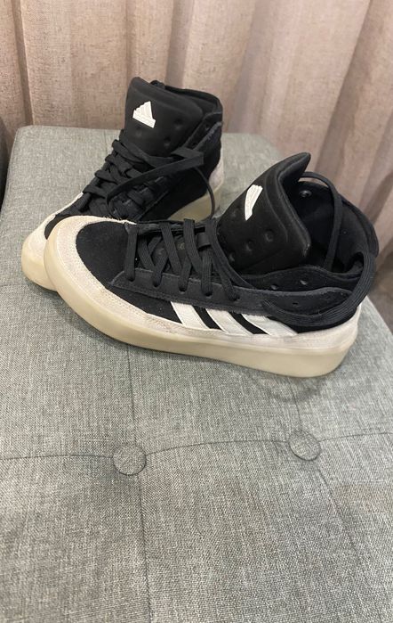 Кецове Adidas -номер 38