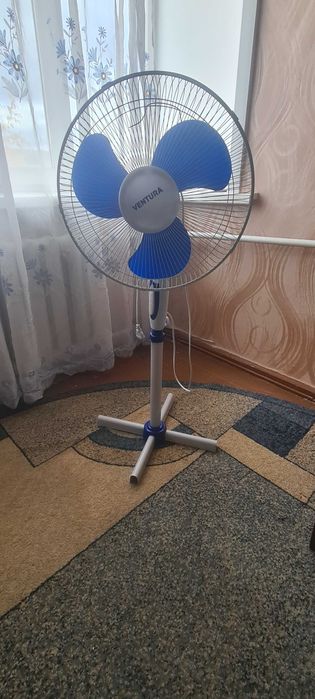 Вентилятор бытовой