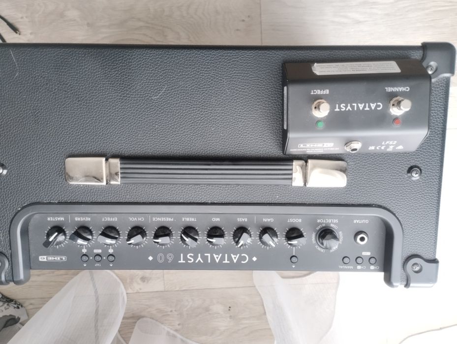 Гитарный комбоусилитель Line 6 catalyst 60