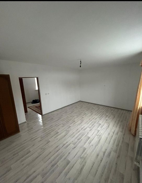 1 комнат уй жалга берыледы