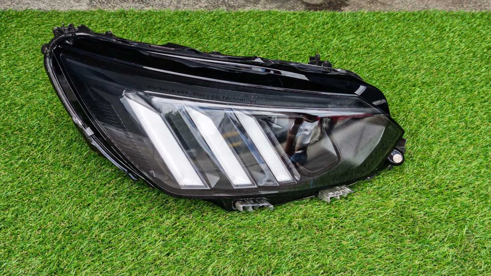 Фар за Peugeot 208 Full LED / Пежо 208 Фул Лед
