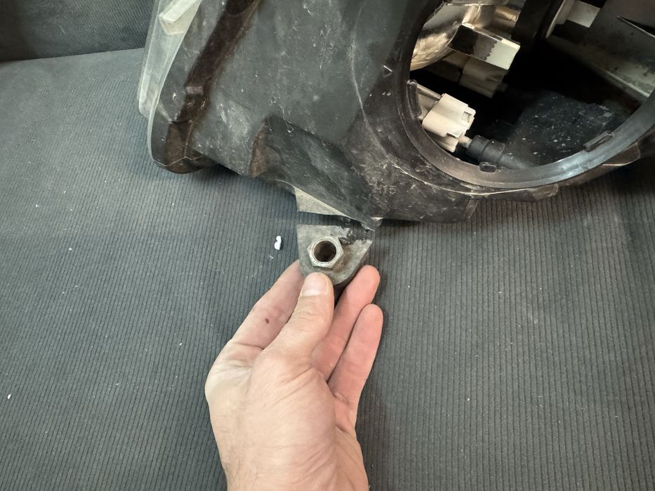 Faruri mercedes vito w447