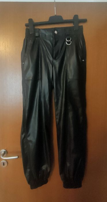 Pantaloni piele ecologica