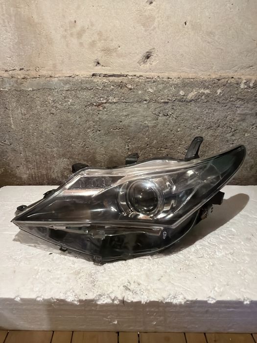 Комплект фарове за Toyota Auris