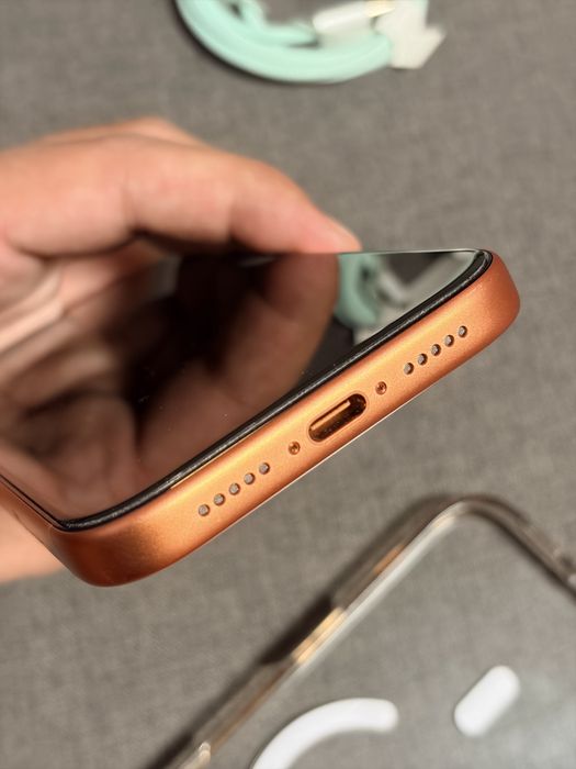 Iphone 17 pro 256gb cosmic orange 100% battery