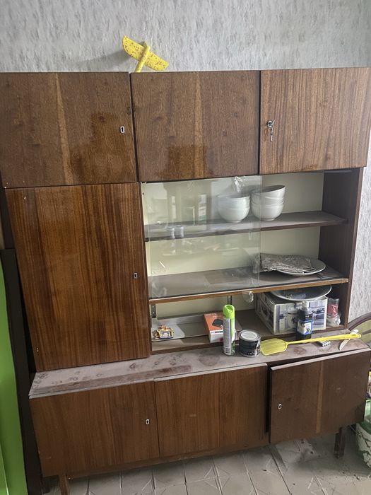 Продам недорого мебель