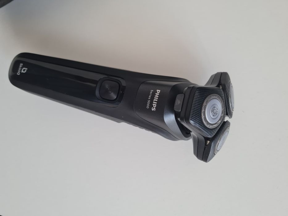 Aparat ras Philips S5588
