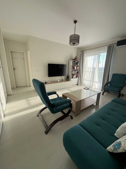 Apartament de închiriat, Zona ESO/Profi Giroc, limita cu Timișoara. Apartamentul este disponibil incepand cu data de 1 octombrie.