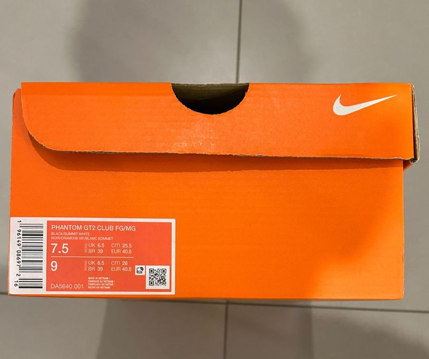 Vând ghete fotbal Nike