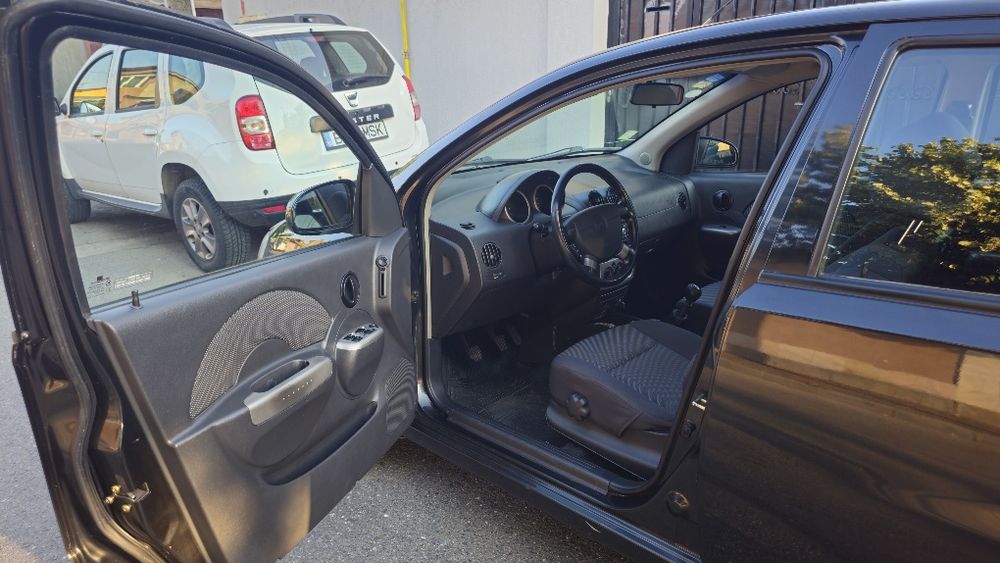 Vand Chevrolet Kallos