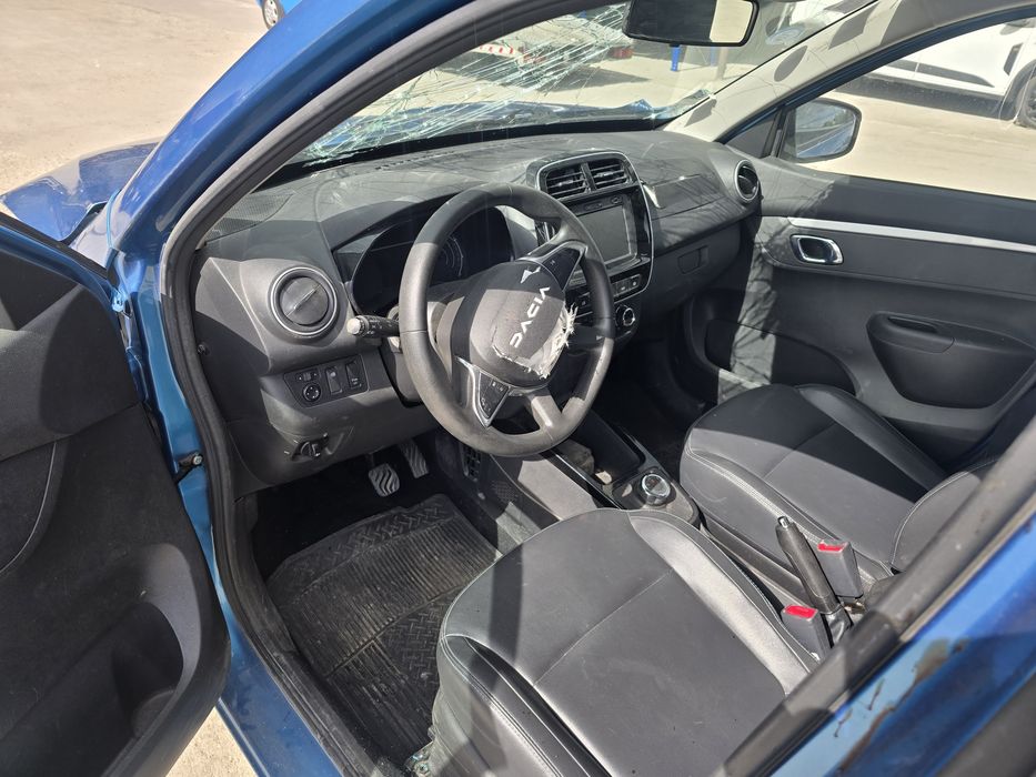 DACIA Spring 2023 — imagine 5