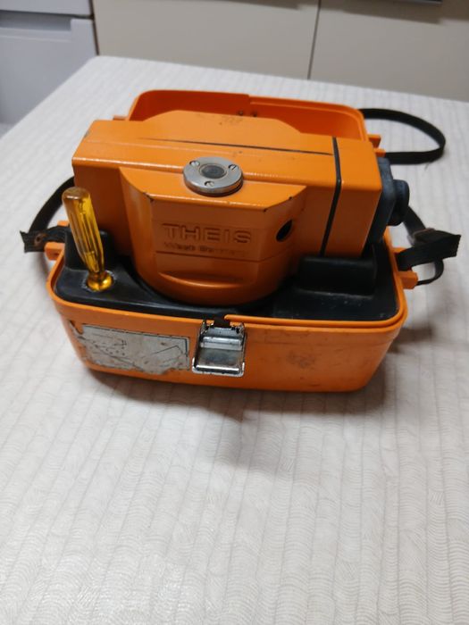 Nivelă optică topografică Theis TENIMAT (Seria 96799) – Made in Germany cu cutie