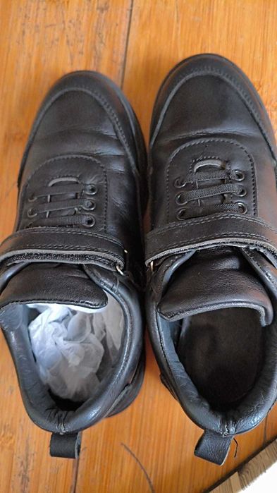черные туфли для мальчика, 37р
