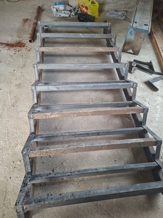 Лестница металлическая