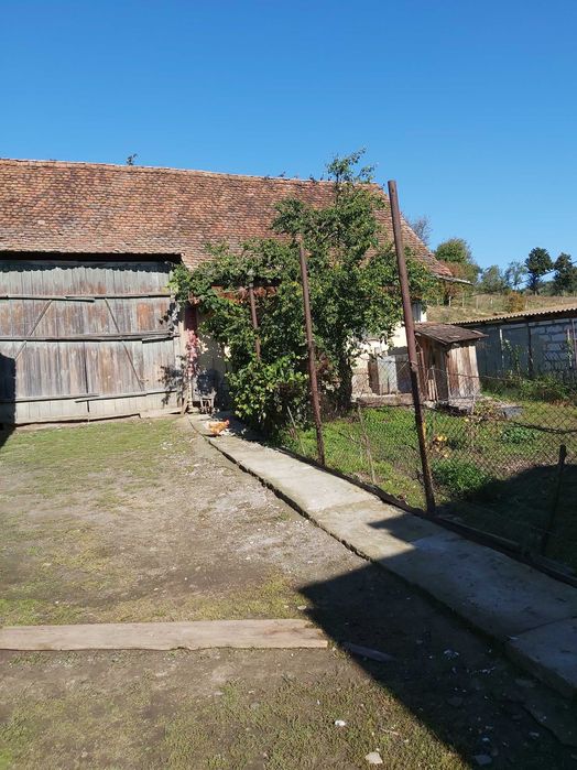 Eladó emeletes ház Hármas faluban, Csókfalván, Maros megyében / Casă de vânzare în Trei Sate, Cioc, județul Mureș