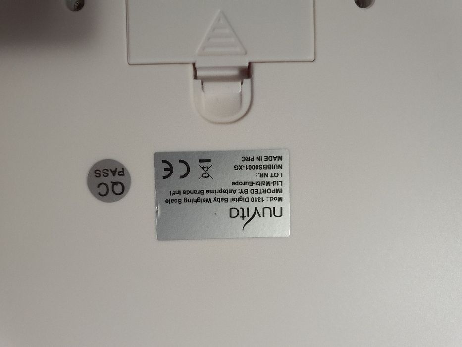 Бебешки кантар Nuvita