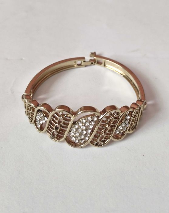 Дамски гривни 5 бр