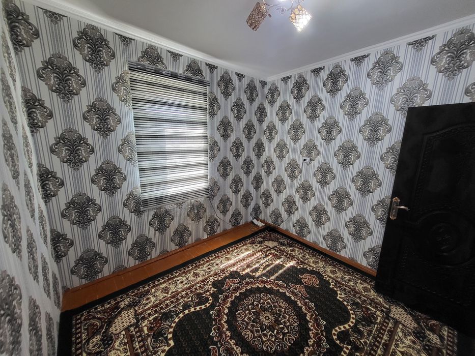 Uy Sotiladi. 3 Xonali