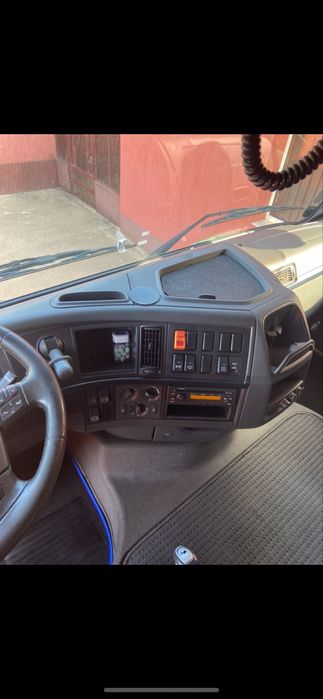 Vînd Cap tractor Volvo 460 EEV