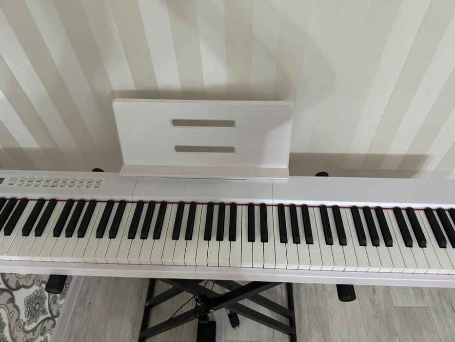 Цифровое пианино