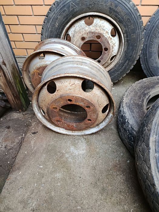 Продам  колесо сборе б//у